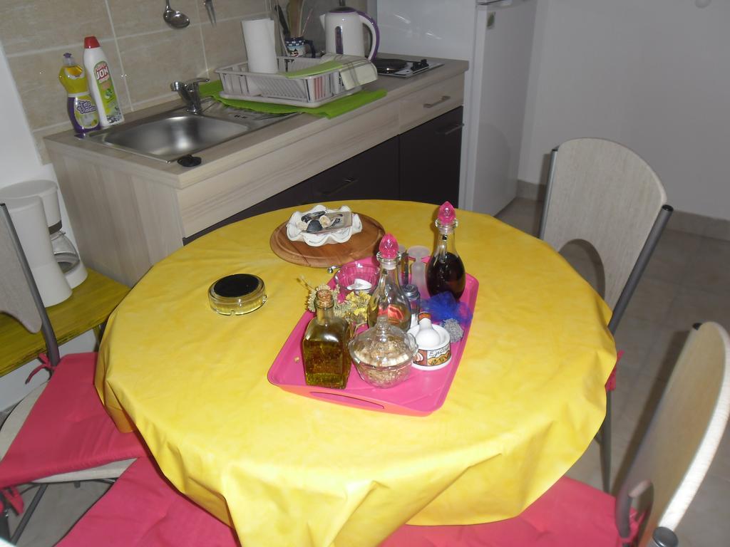 Apartments Krajici Kastela Dış mekan fotoğraf